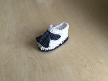 Baby Bootie & Hat Set N 262