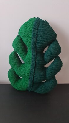 Crochet Monstera leaf Cushion