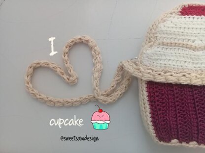 Sweet Cupcake Bag by SweetSamDesign Loveknitting