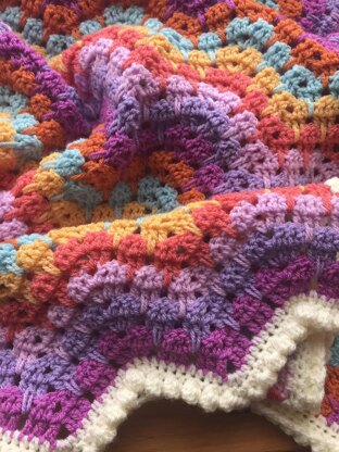 Jagged Waves Blanket