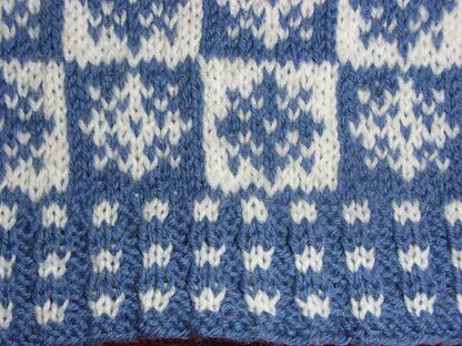 Snowflake cowl