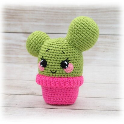 Coca the Cactus Crochet Pattern