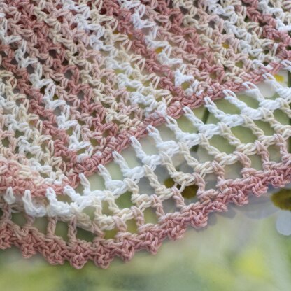 Little Shell Shawl