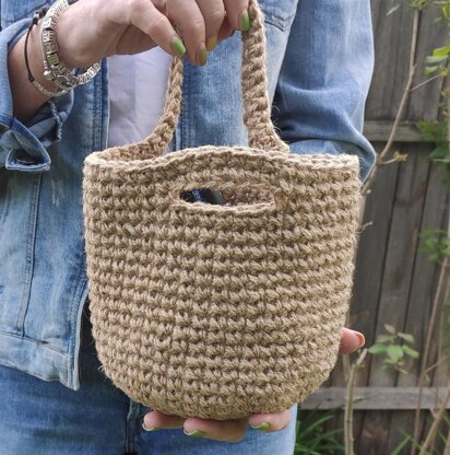 Small knot bag