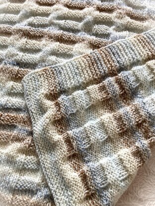 Reversible Baby Blanket in DK yarn