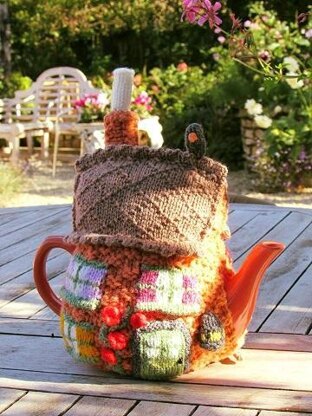 Home Sweet Home Tea Cosy