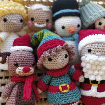 Crochet amigurumi christmas dolls angel elf gingerbread cookie man rudolph reindeer Santa Claus snowman