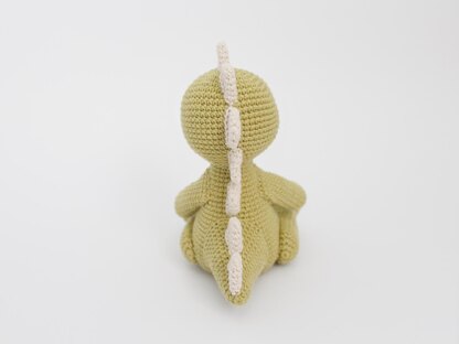 Crochet dinosaur amigurumi pattern toy