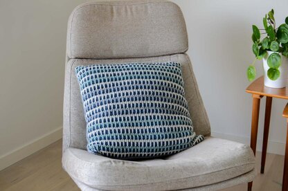 Spikes and Stripes Pillow Cover