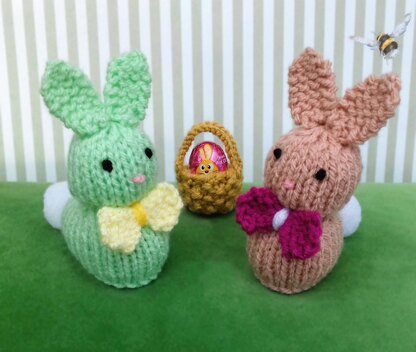 Easter Bunnies & Baskets - Creme Egg Covers