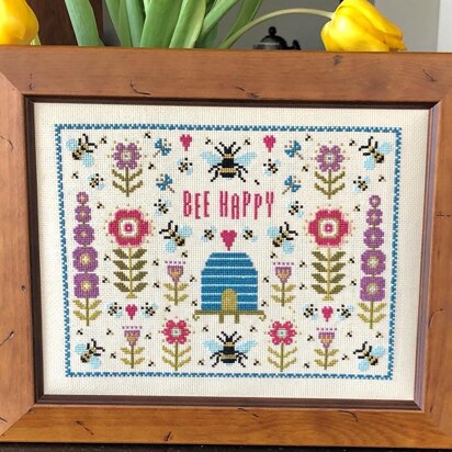 Historical Sampler Company Kreuzstich Set „Bee Happy“ (24 x 18 cm)