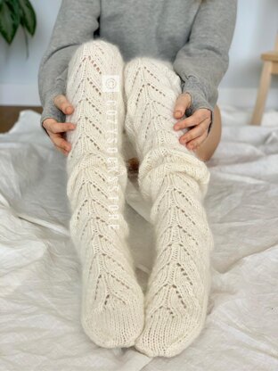 Lace thigh high socks