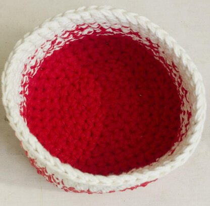 Ombre Crochet Basket