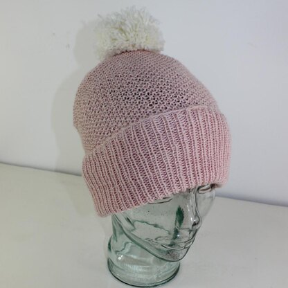 4 Ply Unisex Moss Stitch Bobble Beanie Circular