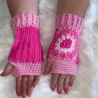 Sunflower Fingerless Gloves