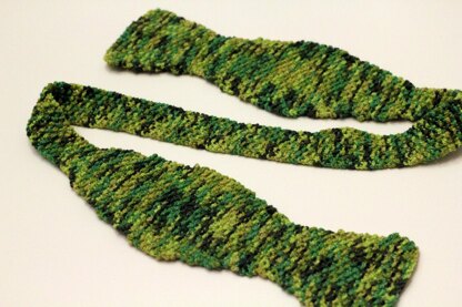 Seed Stitch Bow Tie