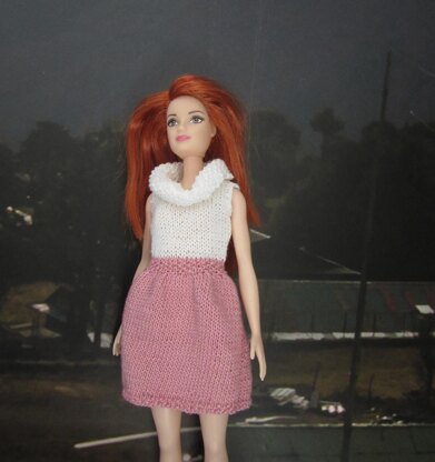 1:6th scale Catrin outfit.