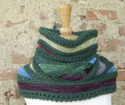 Dorotea Cowl