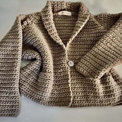 Oversized super chunky raglan crochet jacket