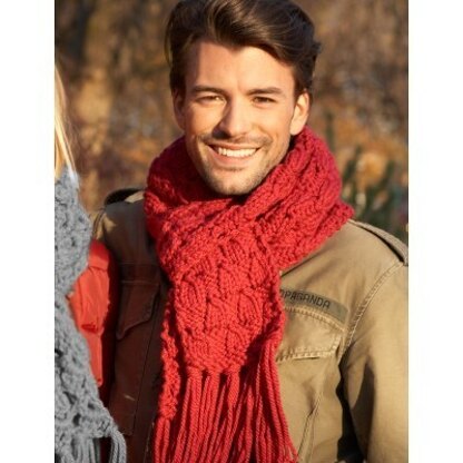 Easy Scarf to Knit in Bernat Softee Chunky