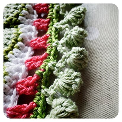 Border :: Pompom Edging