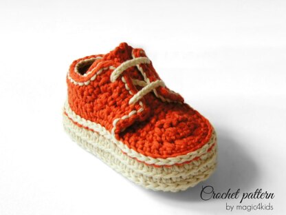 Baby summer converse