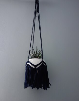 Fringe Skirted Pot Hanger