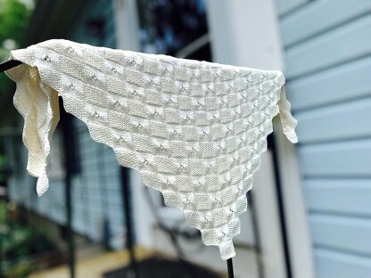 Eyelet Hearts Baby Blanket