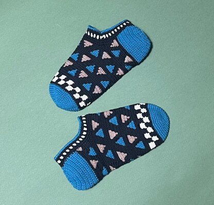 Tiled Peaks Socks