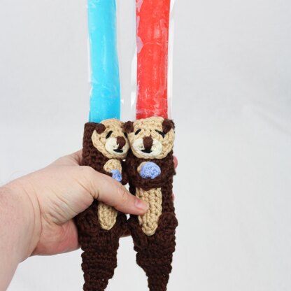 Otis the Otter Freezer Pop Cozy