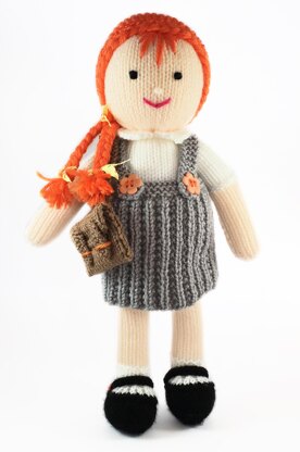 Doll knitting pattern plus spare dolls clothes 19051