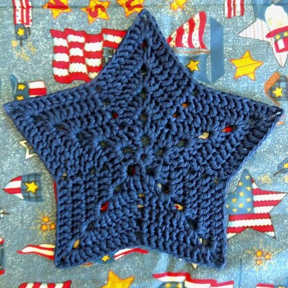 Star Trivet or Centerpiece