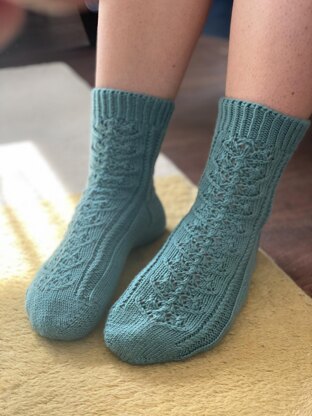 Four sisters socks
