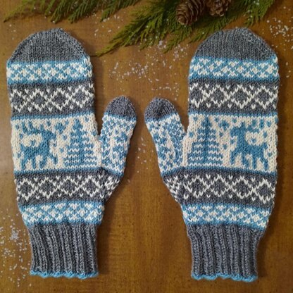 Winter Deer Mittens