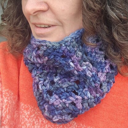Chunky Chevron Cowl