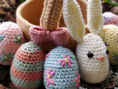 Easter bunny egg basket