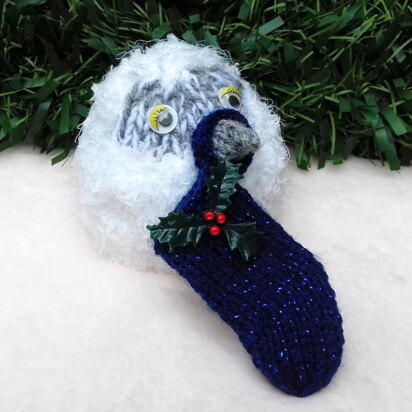 Christmas Snowy Owl - Chocolate Orange Cover - knitting pattern