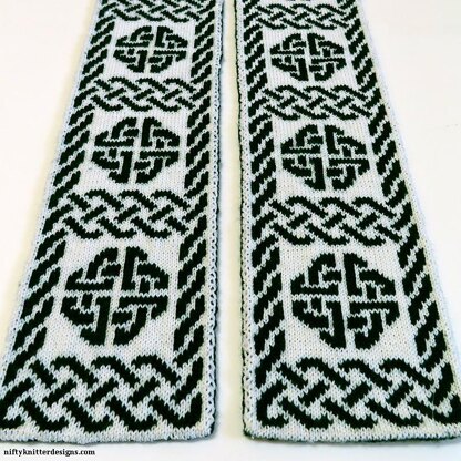 Celtic Ward Scarf