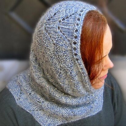 Bead Knitted Cowl (Wimple)