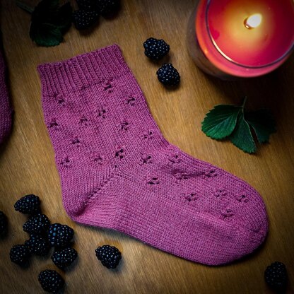 Blackberry Picking Socks