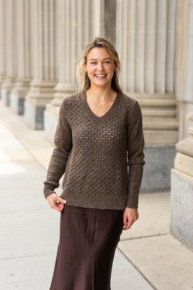 Black Oak Pullover
