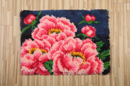 Craft Buddy Pink Peony Rug Latch Hook Kit