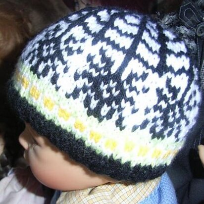 Little spider baby hat - knitting pattern