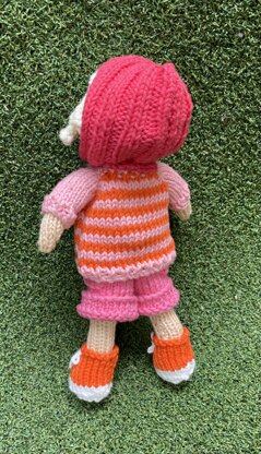 Enid doll knitting pattern