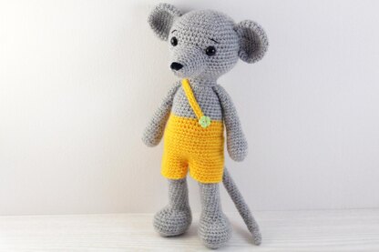 Crochet Amigurumi Mouse Pattern