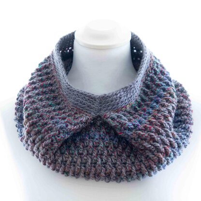 Crinkle Wrinkle Cowl