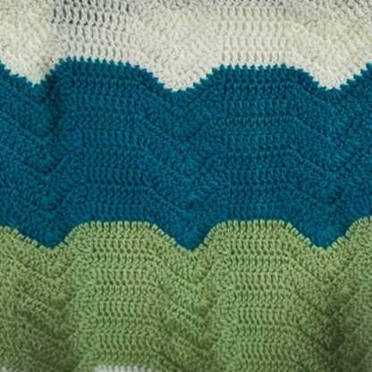 Foothills Baby Blanket  in Cascade Yarns Cherub DK - DK444 - Downloadable PDF