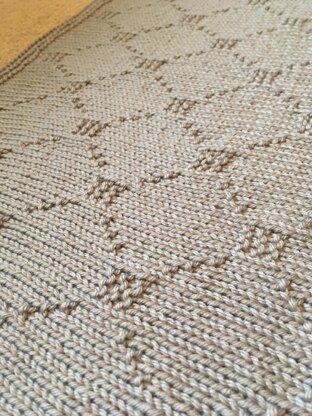 Dotty Diamond Blanket