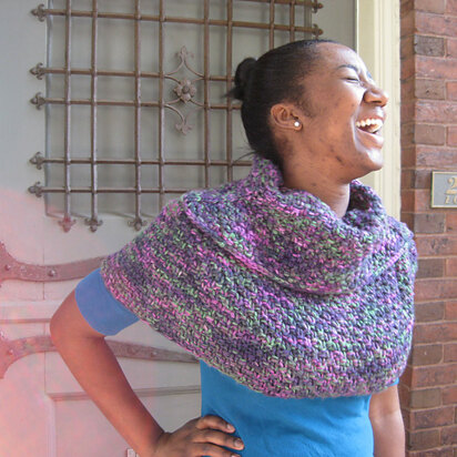 Montevideo Capelet in Manos del Uruguay Maxima Space-Dyed - knitting pattern