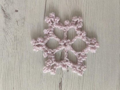 Lumi 4 snowflake